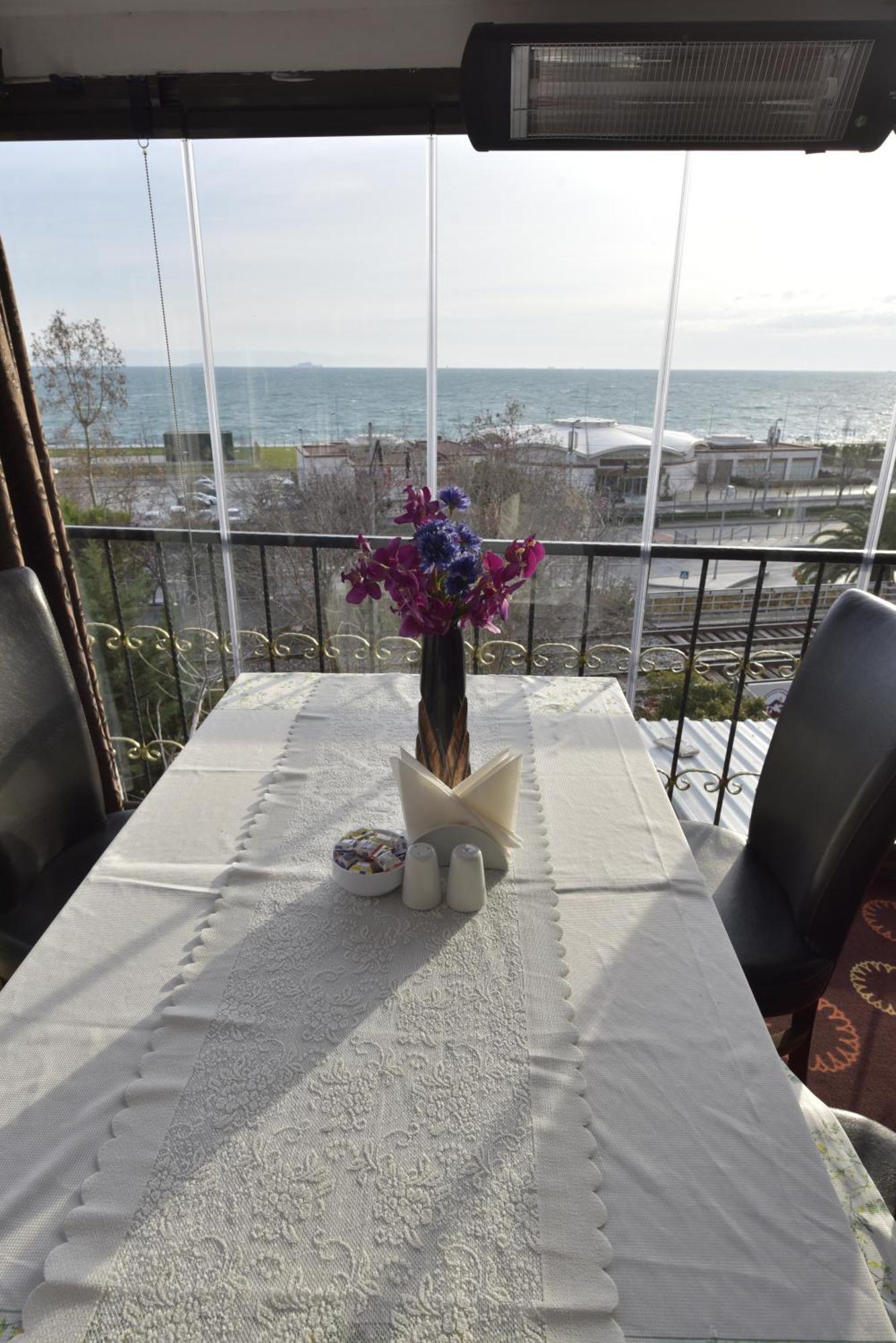 Golden Palace Sea View Istanbul Exterior foto